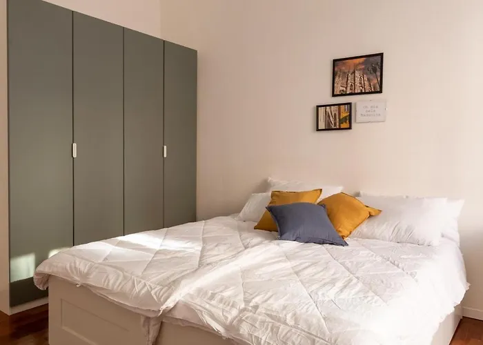 Host4u - Stradivari In Corso Buenos Aires